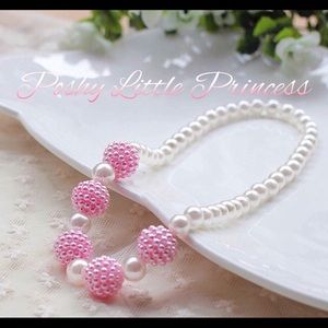 Girls Princess Fashion Pearl Necklace ~ Pink